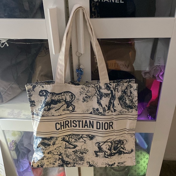 ❤️ Dior Tote bag brand new novelty bag ❤️ - Picture 2 of 7